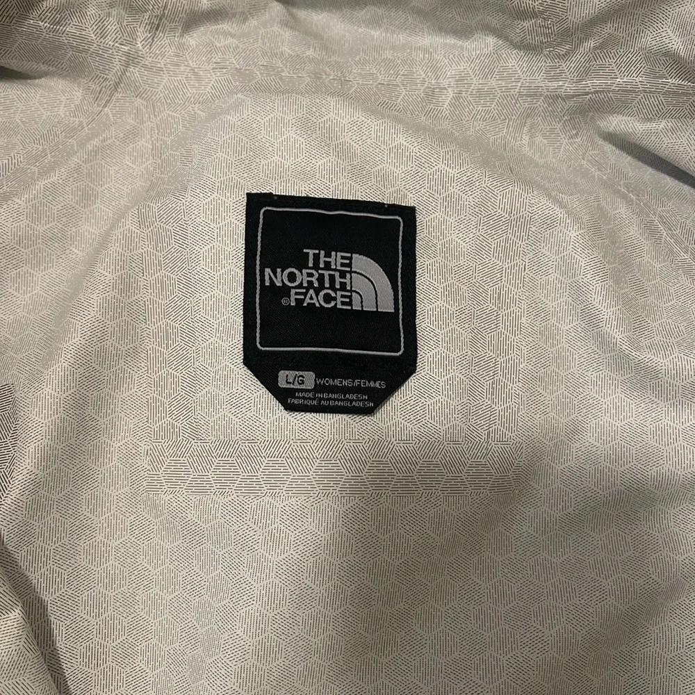 The North Face Men's Green Jacket - Picture 4 of 4